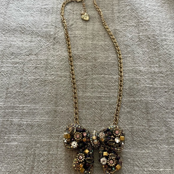 Betsey Johnson necklace - Picture 6 of 8